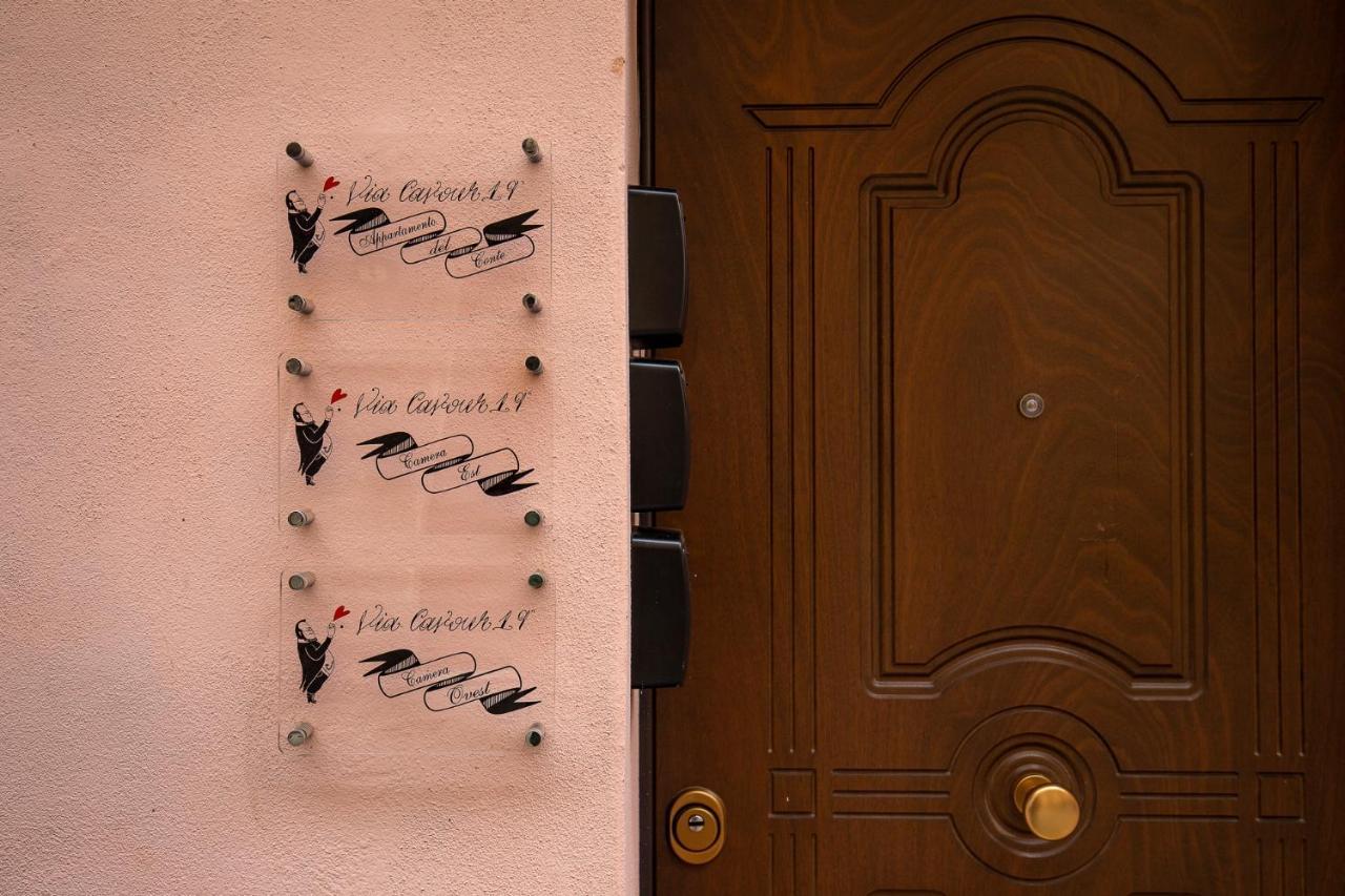 Via Cavour 19, Camere Del Conte Iglesias Bagian luar foto